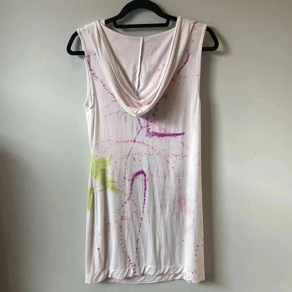 Fabletics  | Hooded - Sleeveless , Tie- Dye Spalsh Dress - Picture 3 of 5